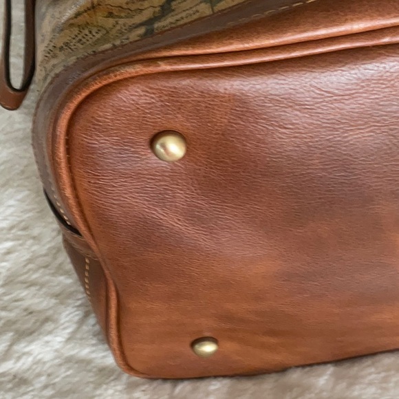 EUC Patricia Nash map print bucket crossbody bag - Picture 3 of 5